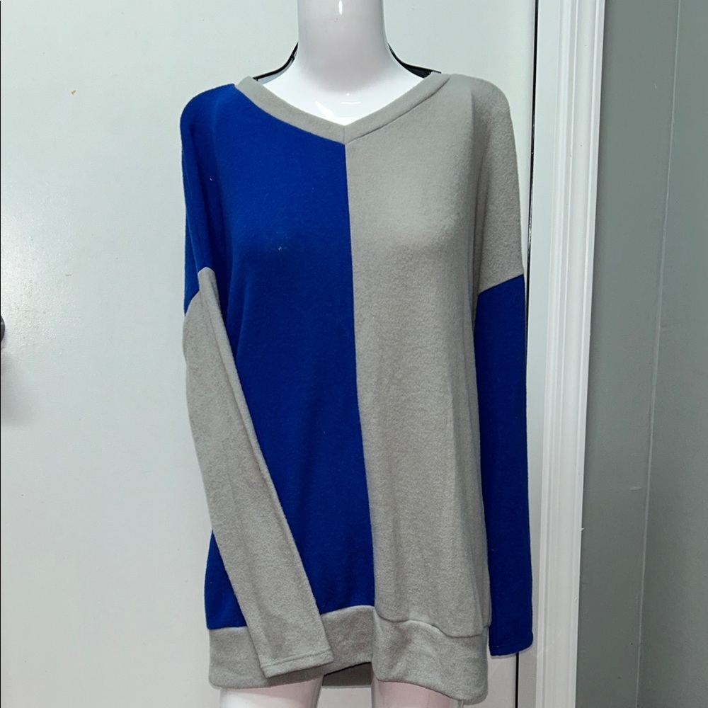 White Birch V-Neck Long Sleeve Sweater - Blue and Gray